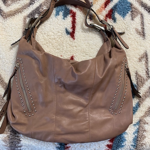 B Makowsky light brown shoulder bag, great condition, very clean - Picture 5 of 6